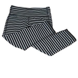 ATHLETA Black & White Striped Capris Yoga Leggings with Coolmax Gusset, Size S